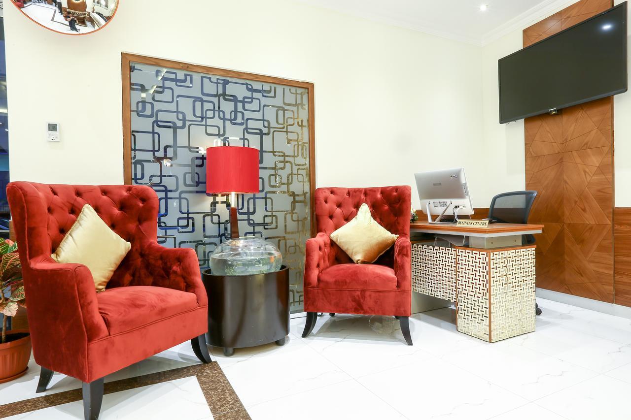 La Villa Suites Hotel Doha Exterior photo